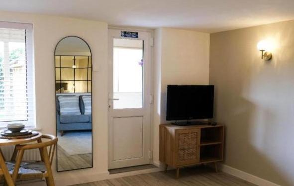The Cwtch Apartment Ludlow Exterior photo